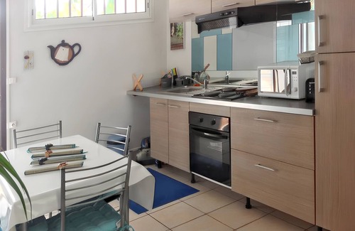 Etang Sale Les Bains Casa | Homerez - Casa en l'Étang-Salé.