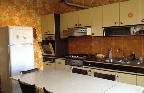 Foix Villa | Homerez - Villa refinada en Foix con piscina privada y jacuzzi