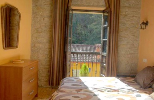 Mieres Casa | Homerez - Espectacular casa para 8 pers. con balcón en Mieres del Camino