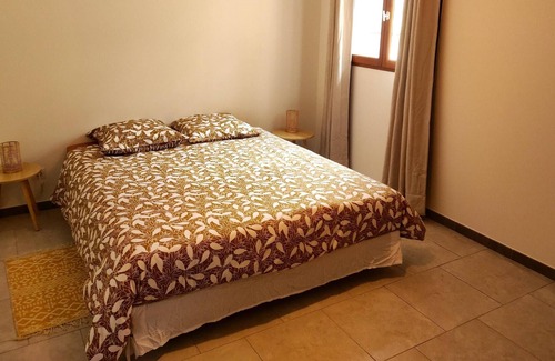 Escragnolles Apartamento | Homerez - Espacioso apartamento para 6 pers. con terraza en Escragnolles