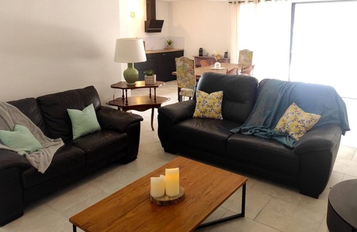 Escragnolles Apartamento | Homerez - Spacious appartement for 6 ppl. with terrace at Escragnolles