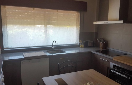 A Guarda Apartamento | Homerez - Amplio apartamento en A Guarda, vista al mar