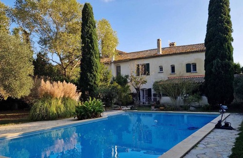 Albaron Apartamento | Homerez - Apartamento en Arles