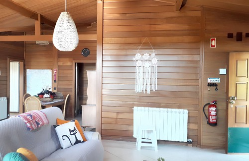 Porto de Mos Casa | Homerez - Spacious house for 6 ppl. with garden and terrace at Porto de Mós