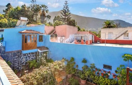 Cruz Santa Villa | Homerez - Villa a 3 km de la playa para 5 pers. con jardín en Los Realejos