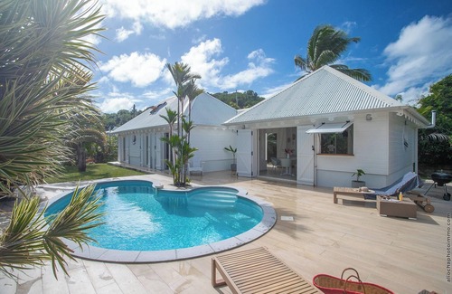 Le Robert Villa | Homerez - Espaciosa Villa en Hyacinthe