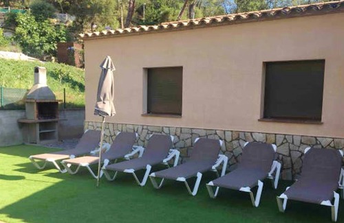 Rio d'Oro Villa | Homerez - Espaciosa villa para 8 pers. con piscina y terraza en Calonge
