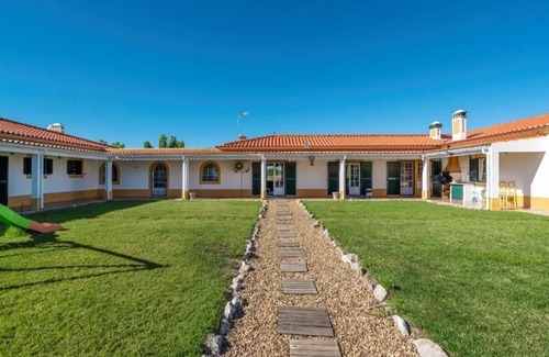 Grandola Villa | Homerez - Amplia villa con piscina privada en Grândola