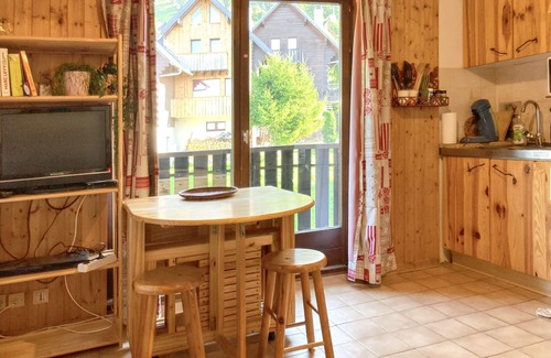 Thollon-les-Memises Apartamento | Homerez - Estudio Thollon-les-Mémises