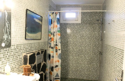 La Santa Apartamento | Homerez - Studio 13 km away from the beach for 2 ppl. at La Santa, Lanzarote
