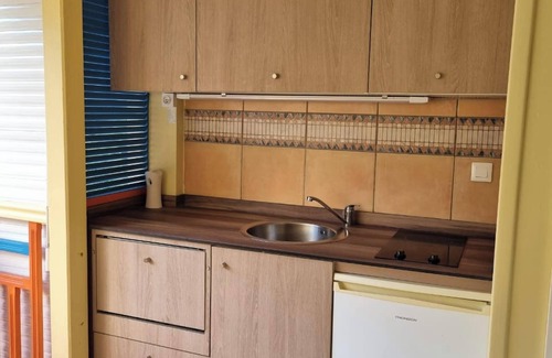 Sainte-Anne Apartamento | Homerez - Estudio en Sainte-Anne con terraza.