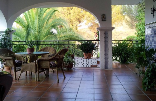 Las Jaras Villa | Homerez - Grande villa para 10 pers. con piscina, jardín y terraza en Córdoba