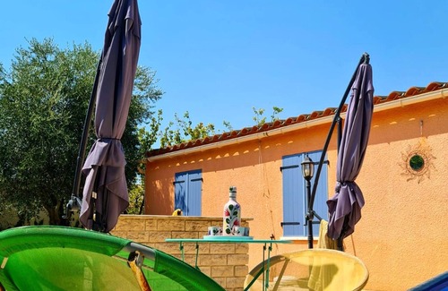 Marguerittes Villa | Homerez - Villa para 6 pers. con piscina, jardín y terraza en Marguerittes