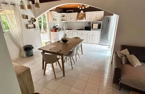 Petite-ÃŽle Villa | Homerez - Villa en Saint-Joseph.