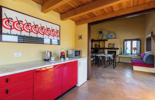 Vesime Villa | Homerez - Villa con piscina en Vesime