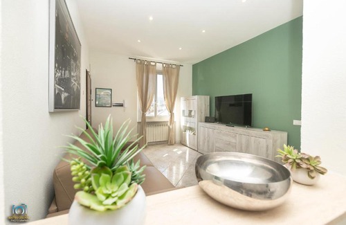 Sestri Ponente Apartamento | Homes in Genoa - Young Apartment