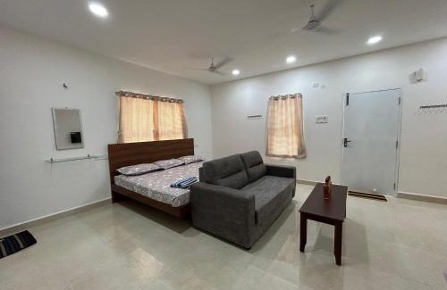 Pallavaram Apartamento | HOMESTAY - AC 1 BHK STUDIO NEAR AlRPORT