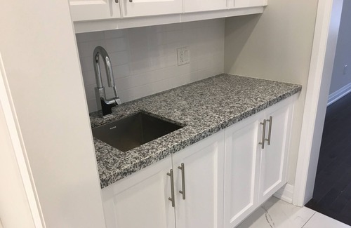 Aurora Casa | Homestay Accommodation - Aurora, ON