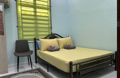 Selising Casa | Homestay Adilah D
