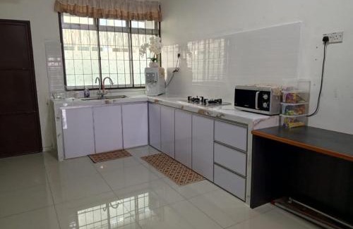 Kampung Tanjong Bendahara Casa | Homestay Alor Setar, VILLA FARAH