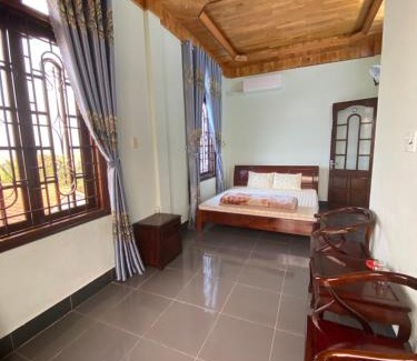 Huong Thuy Casa | Homestay Anh Đào