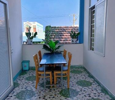 Dong Hoa Casa | Homestay Anh Quốc