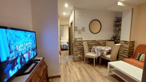 Puerta del Angel Apartamento | HomeStay Barrionuevo