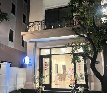 Long Hung Casa | Homestay Cọ Xanh 8 GenZ