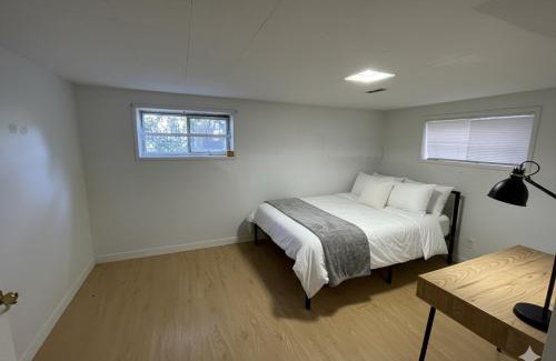 East Side Casa | Homestay Central Vancouver for longterm rental