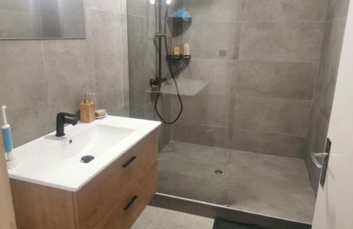 Blois Casa | Homestay - Chambre chez habitant, Gare, Châteaux et Loire à Vélo