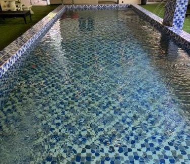Kuala Terengganu Chalet De Esquí | Homestay Che Ani