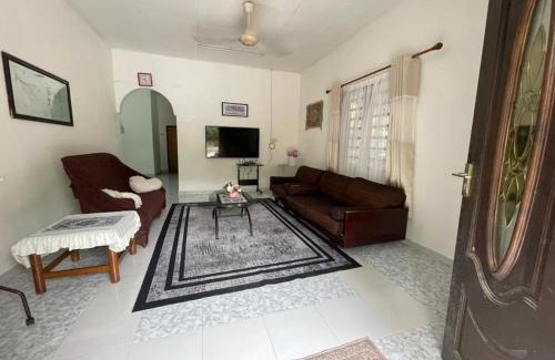 Pasir Puteh Casa | Homestay Che Nor Pasir Puteh