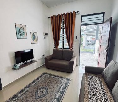 Kampung Tanjung Mas Casa | Homestay CikguMa 1 - WiFi