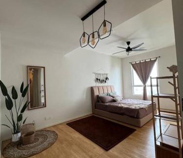 Cyberjaya Apartamento | Homestay Cyberjaya AC Home 4R3B 7pax Free Wifi Netflix