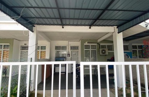 Marang Casa | Homestay D’Bella