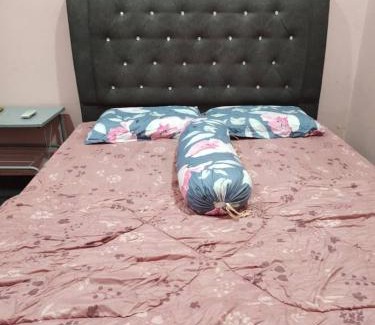 Khatib Ali Casa | Homestay Family