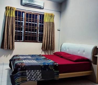 Batu Caves Casa | HOMESTAY GOMBAK PERMAI