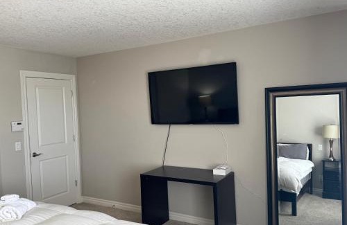 Calgary Casa | Homestay in Covepark Home by Maureen