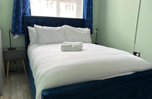 Walsall Casa | Homestay in Walsall