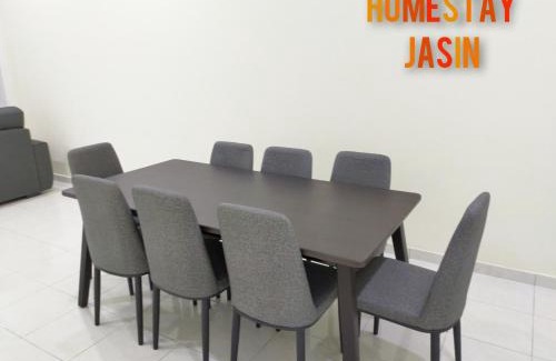 Jasin Apartamento | HOMESTAY JASIN BLACKFOREST