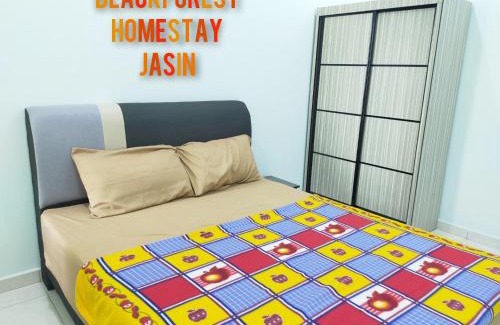 Jasin Apartamento | HOMESTAY JASIN BLACKFOREST