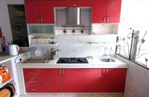 Seremban Casa | Homestay Jasmin Indah, Senawang (free wifi)