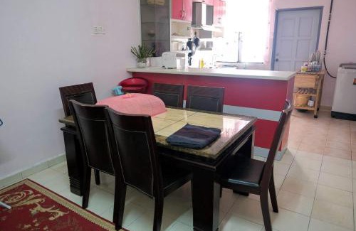 Seremban Casa | Homestay Jasmin Indah, Senawang (free wifi)