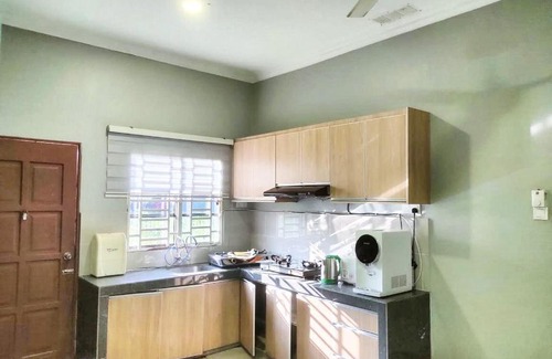 Kapar Casa | homestay juara meru setia alam klang