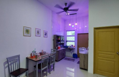 Kota Samarahan Casa | Homestay kota samarahan 42 avenue