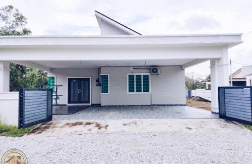 Kuantan Casa | Homestay Kuantan Banglo Kempadang - Air Conditioner For Each Room #Musslim Only#