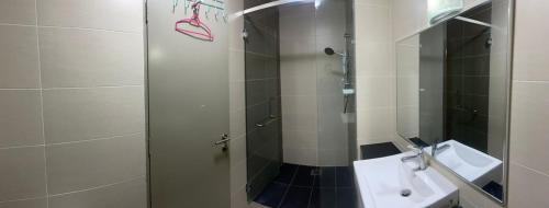 Kampung Selayang Pandang Casa | Homestay Lakepark