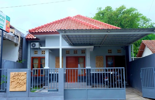 Depok Casa | Homestay Maguwoharjo By Simply Homy