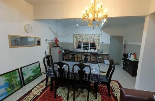Jasin Casa | Homestay Moslim Kesang Sungai Rambai