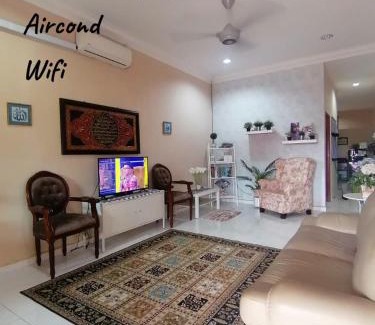 Kampung Dato' Ibrahim Fikri Casa | Homestay Noor Mak Lagam